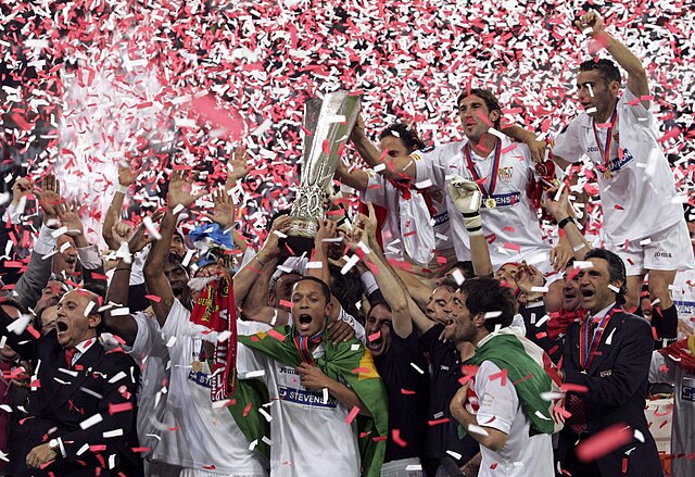 Who are the favourites to win the Europa League?